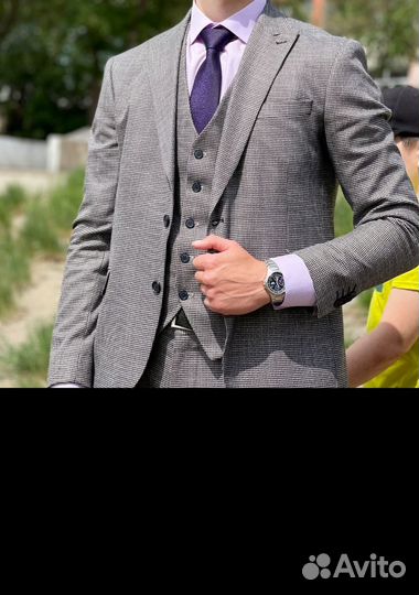 Костюм мужской