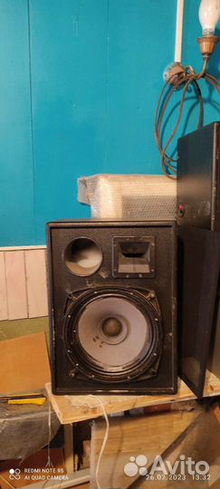 Большие колонки