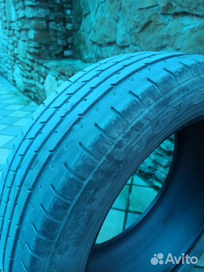 Toyo Observe Garit G1S 225/55 R19