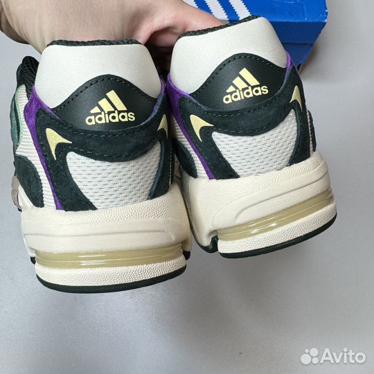 Кроссовки Adidas Originals Response CL