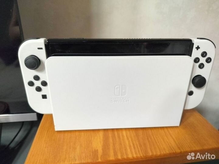 Консоль Nintendo Switch oled