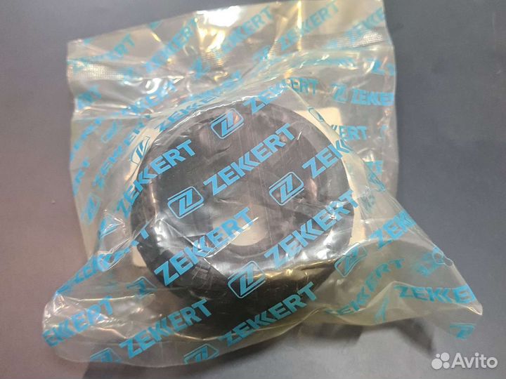 Передние опоры амортизатора