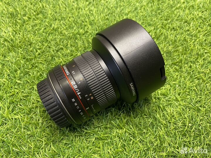 Samyang AF 14mm 2.8 Canon EF