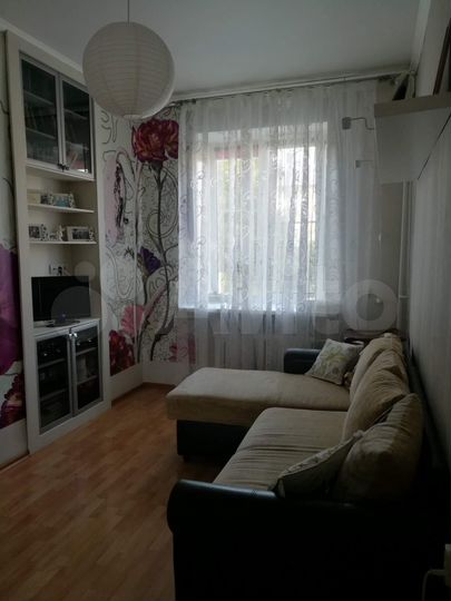 Комната 12,2 м² в 3-к., 2/4 эт.