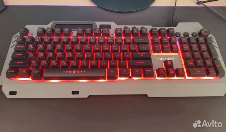 Мембранная игровая клавиатура с RGB Panteon m401