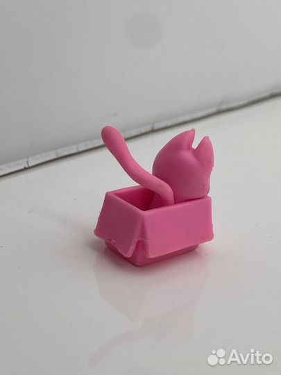 Колекциооный котёнок в коробке lost kitties