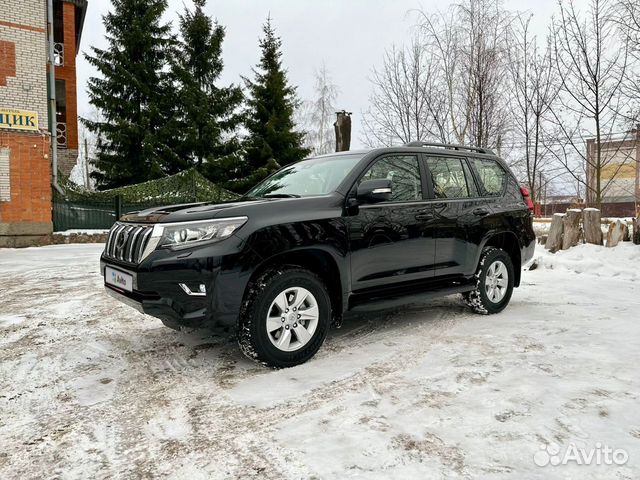 Toyota Land Cruiser Prado 2.8 AT, 2022, 1 900 км