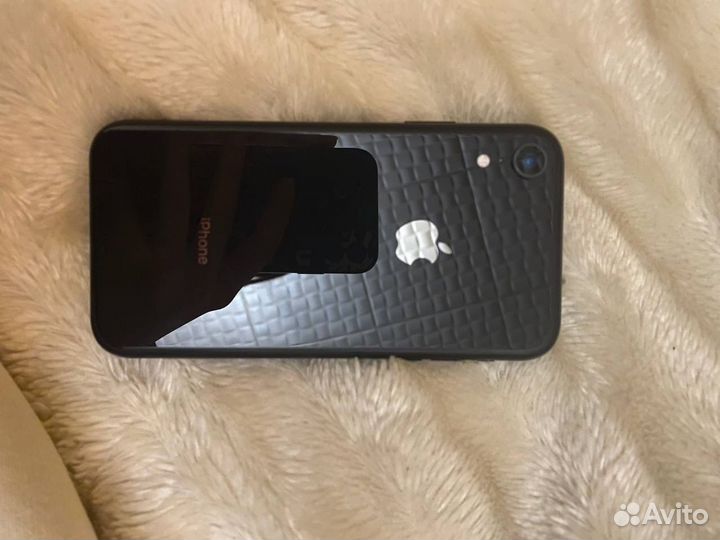 iPhone Xr, 128 ГБ