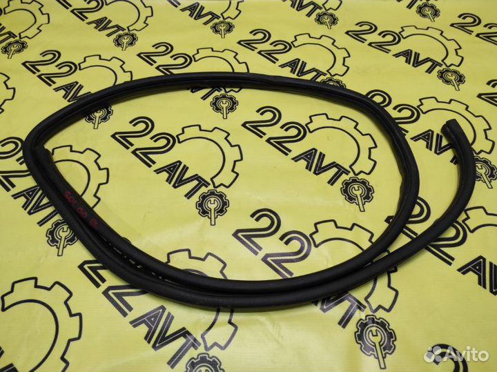 Уплотнитель проема двери задний левый Hyundai