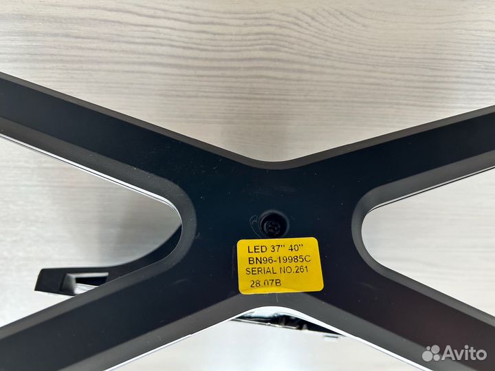 Подставка для телевизора Samsung UE40ES6307U