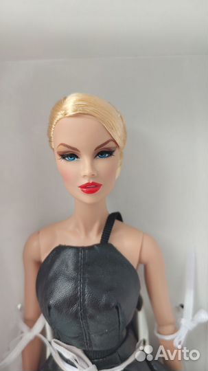 Integrity Toys Vanessa Perrin Fashion Royalty