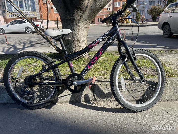 Велосипед GT подростковый