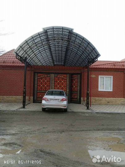 Поликарбонатные навесы