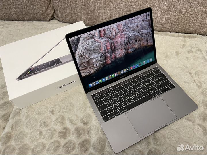 Macbook Pro 13 2019 i5/2.4ghz/8gb/256gb