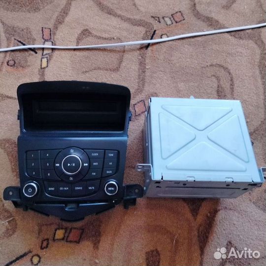 Штатная магнитола chevrolet cruze