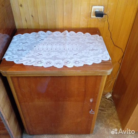 Швейная машинка ножная