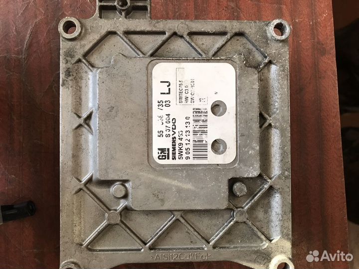 Блок управления двигателем Опель Астра H