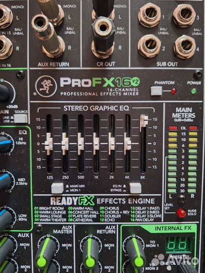 ProFX16v2 16-channel4-bus effects mixer with usb