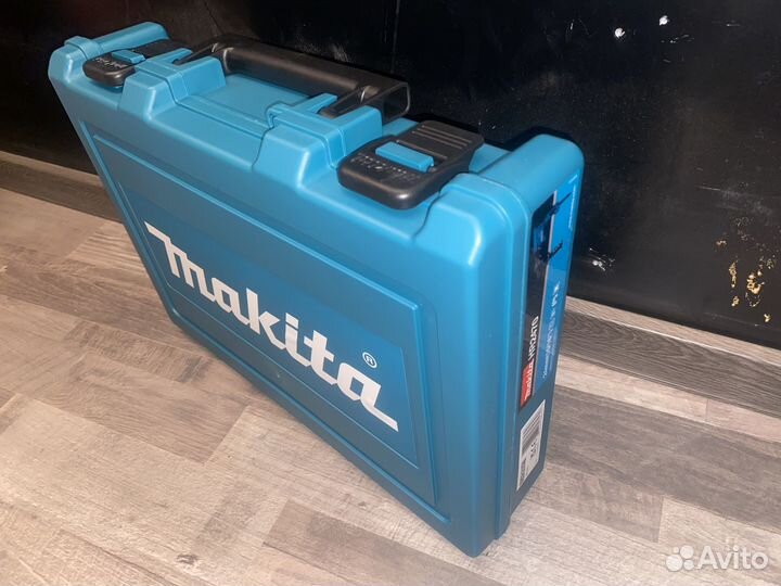 Перфоратор makita 2470 оригинал