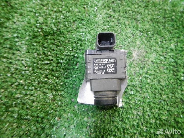 Камера BMW 3-Series