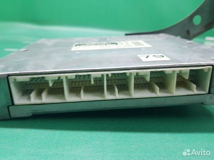 Блок управления двигателем Toyota RAV4