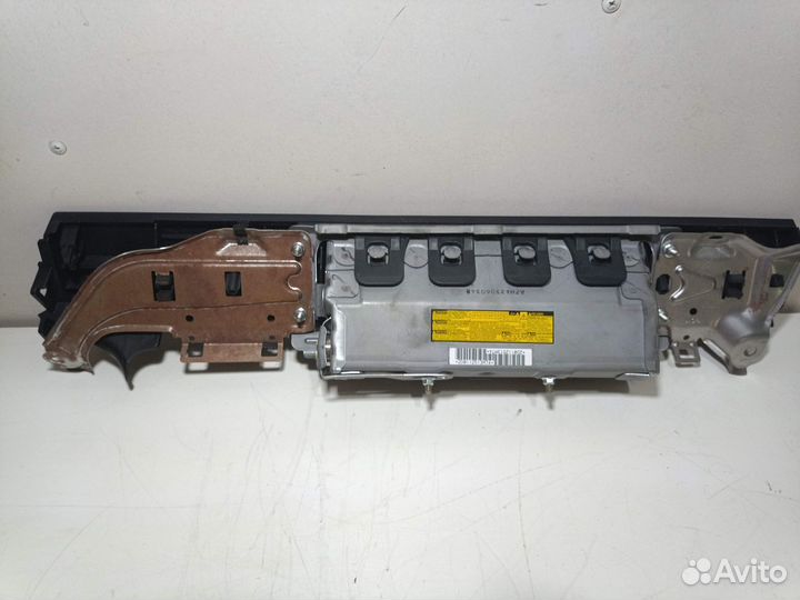 Подушка безопасности нижняя(для колен) Lexus RX