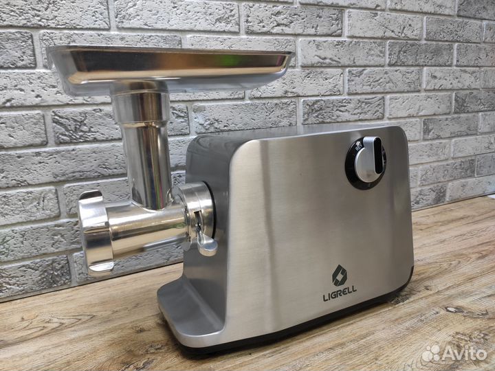 Мясорубка Ligrell LMG-3022s