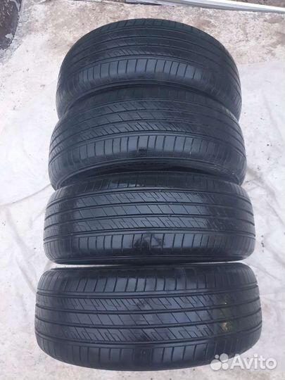 Kumho Solus HS63 225/55 R18 98V