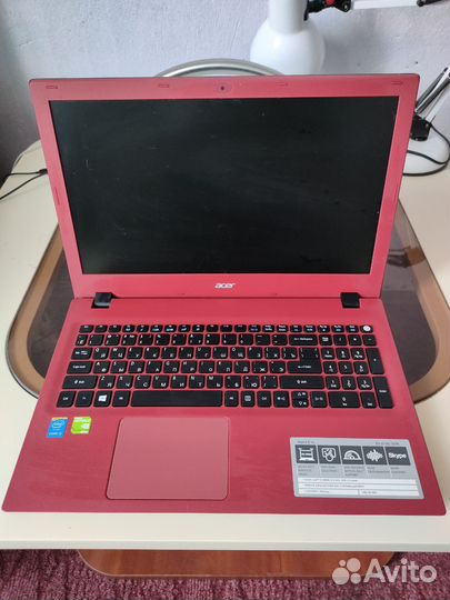 Ноутбук acer aspire E15 E5-573G-33Tb