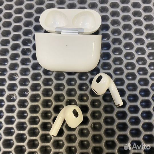 Наушники Apple AirPods 3 (Рассрочка / Л4)