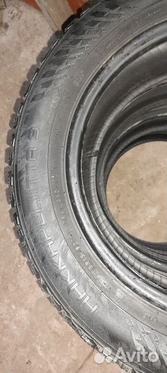 Nokian Tyres Hakkapeliitta 9 185/65 R15