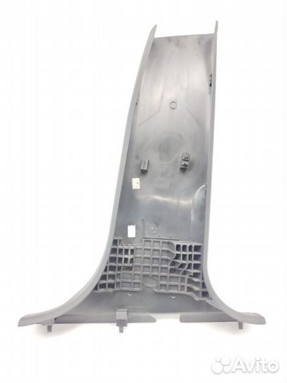 Обшивка центральной стойки левая Skoda Octavia A5