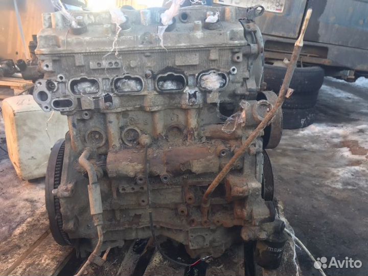 Двигатель Mitsubishi Outlander 2.4 4G69 2006