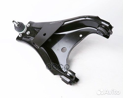 Рычаг передний правый