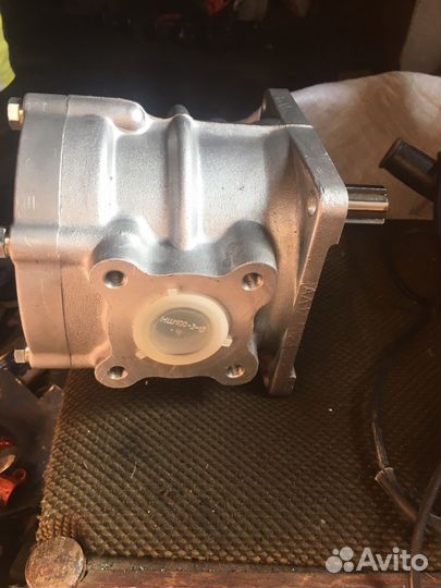 Насос нш-100 левый