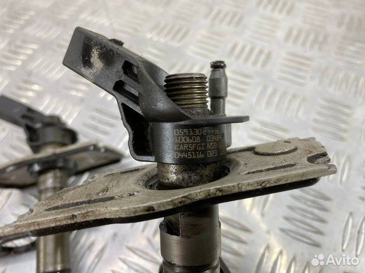 Форсунка топливная Volkswagen Touareg GP 3.0D 2008