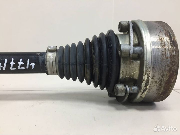 Привод левый передний Volkswagen Polo