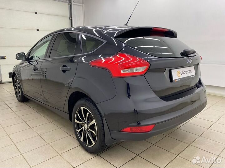 Ford Focus 1.6 МТ, 2015, 92 841 км