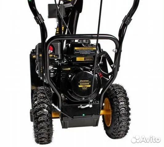Бензиновый снегоуборщик champion ST661