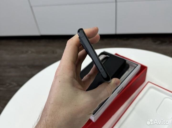 OnePlus 9RT, 8/128 ГБ