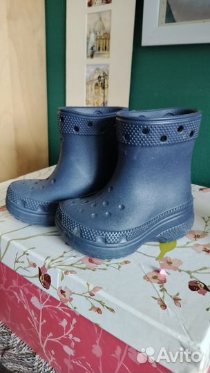 Резиновые сапоги crocs