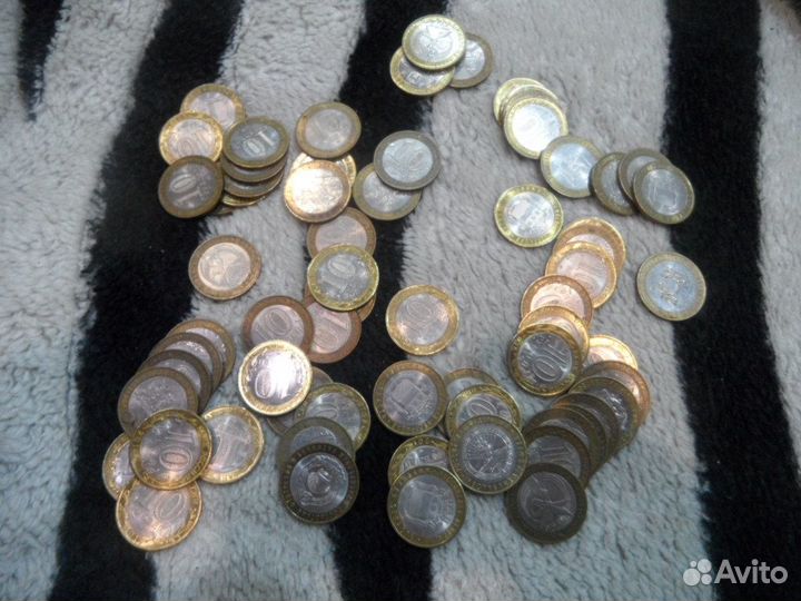 Юбилейные монеты