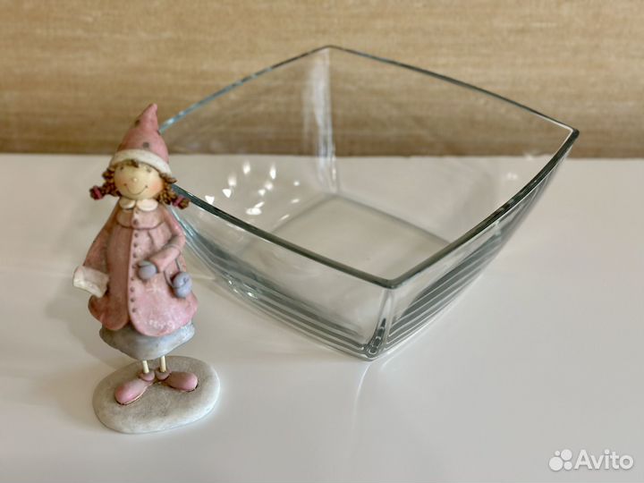 Стеклянный салатник, ваза для фруктов, 23.5х23.5