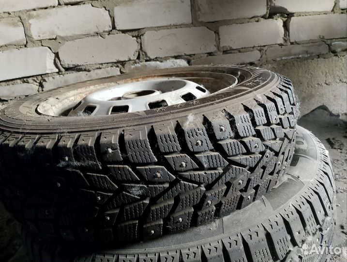 Dunlop SP Winter Ice 02 155/70 R13