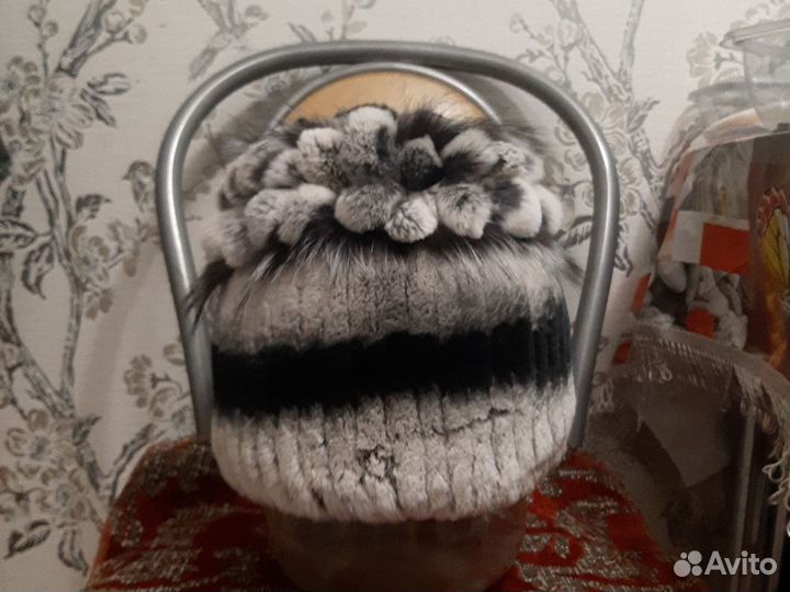 Шапка зимняя меховая женская