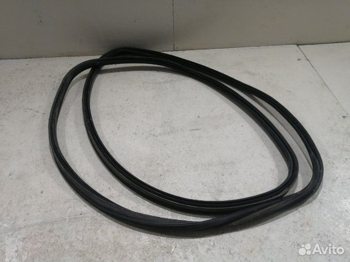 Уплотнитель двери багажника Bmw X3 F25 20DX N47N