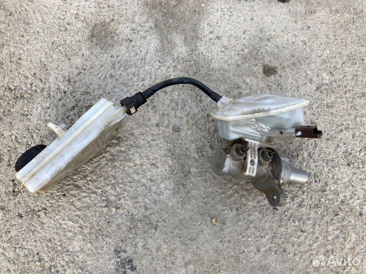 Главный тормозной цилиндр Пежо 308, 408