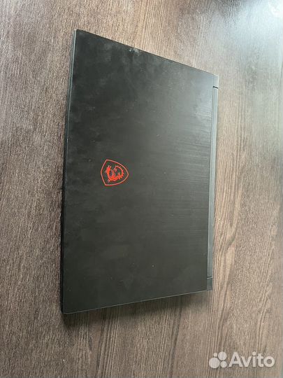 Ноутбук игрокой MSI GF63 Thin 11IC-207xru