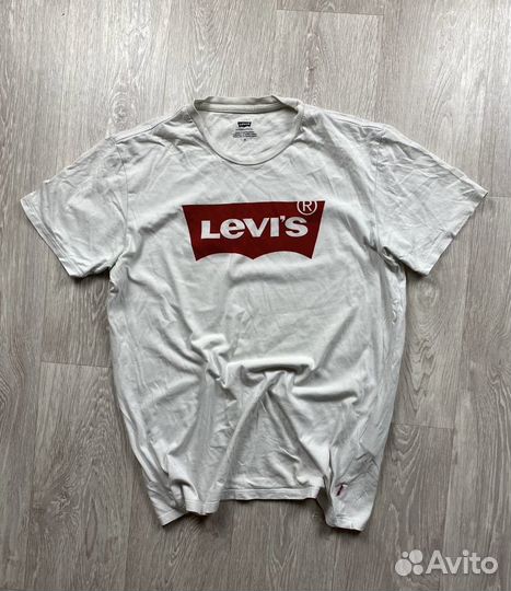 Футболка levis M