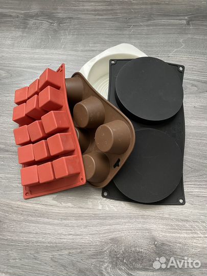 Силиконовые формы для выпечки